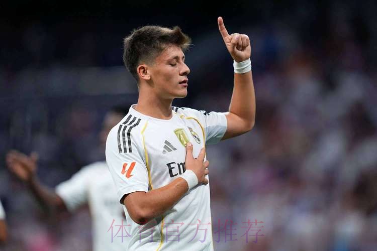 阿隆索：卡雷拉斯红牌争议极大 感觉裁判故意针对